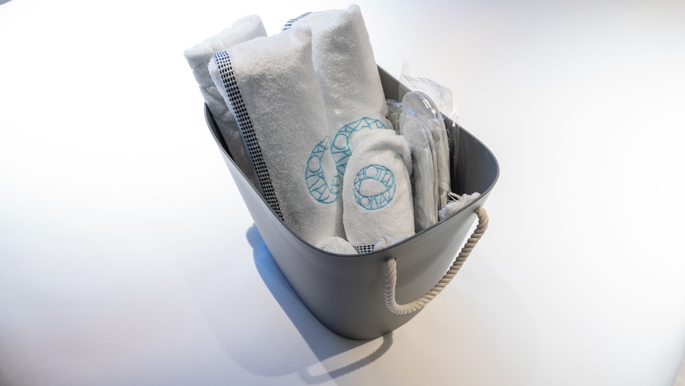 スタンダード ダブルルーム 客室の設備とサービス0 | ホテルアオカ上五島