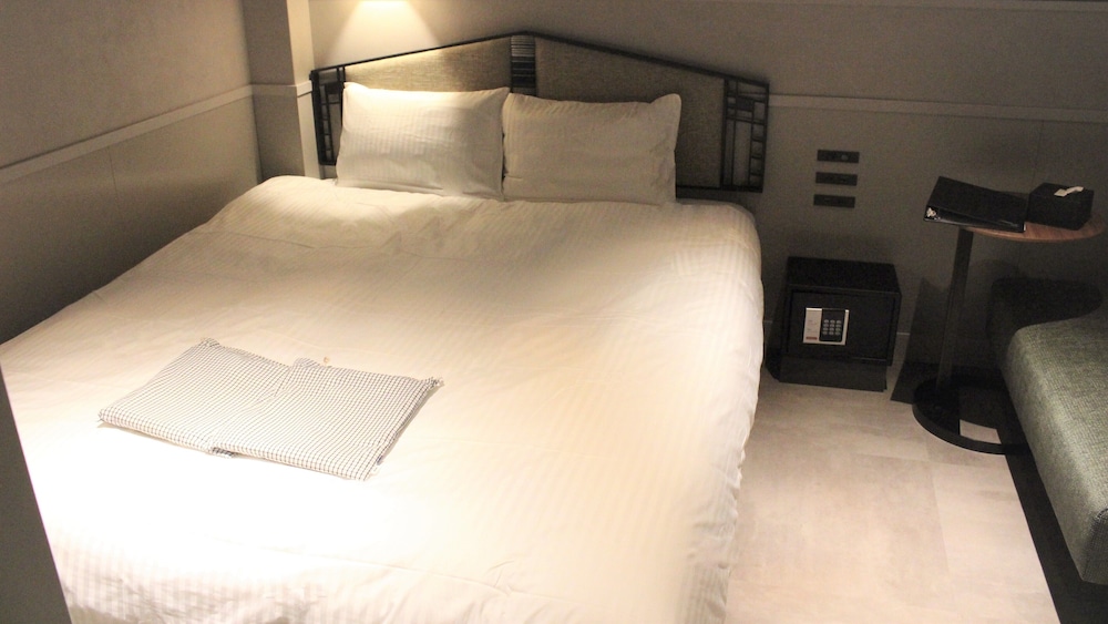 スタンダード ダブルルーム 客室2 | ホテルアオカ上五島