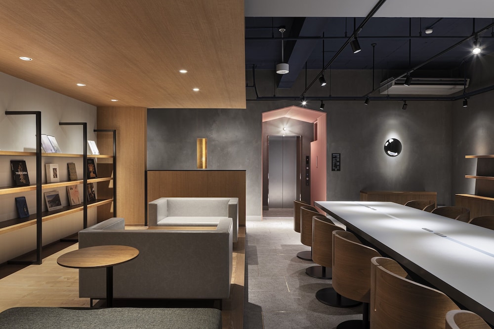 ロビーラウンジ1 | ホテルアオカ上五島 ロビーラウンジ1 | ホテルアオカ上五島