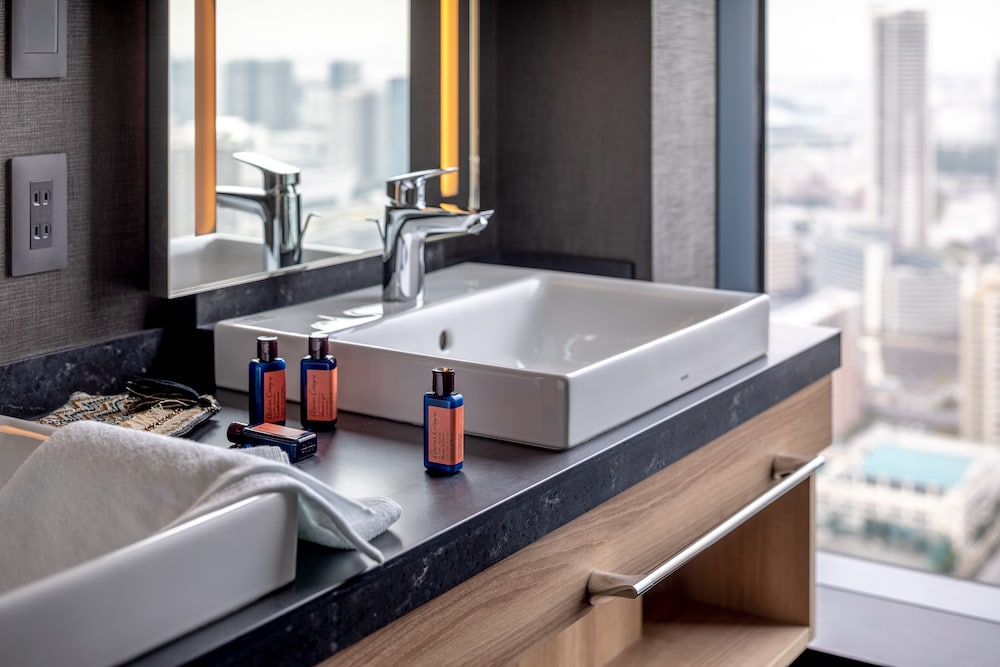 エグゼクティブビューバスコーナーツイン (禁煙) バスルーム1 | 三井ガーデンホテル豊洲プレミア