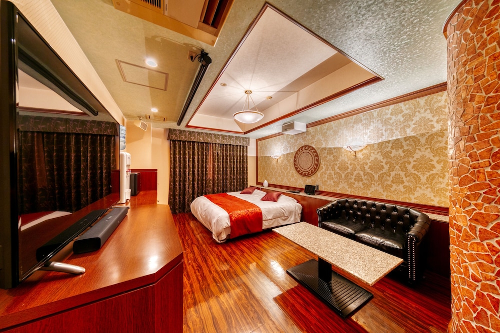 デラックスルーム 客室5 | ホテル ルナ 大津店