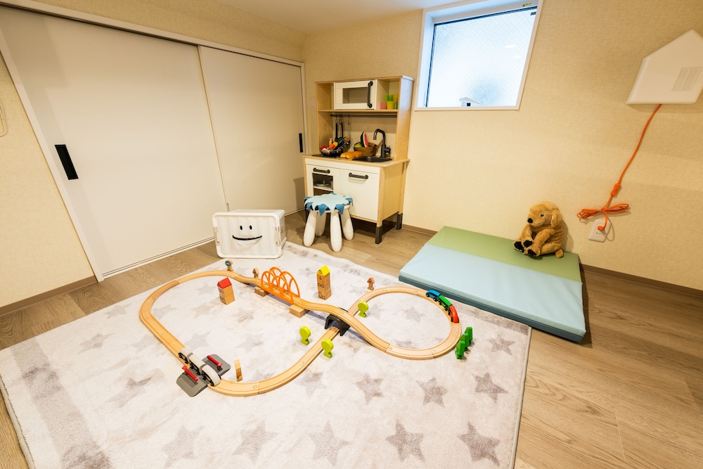子供用の遊び場 - 屋内1 | ゲストヴィラ箱根湯本 リバーサイド