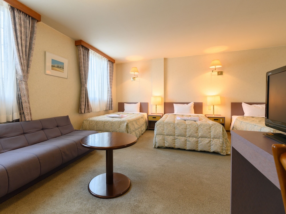 トリプルルーム 禁煙 客室4 | Tabist ステーションホテル磯部 伊勢志摩