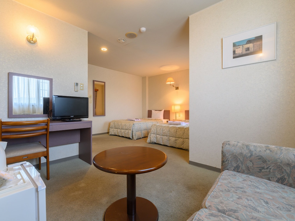 ツインルーム 喫煙可 客室5 | Tabist ステーションホテル磯部 伊勢志摩