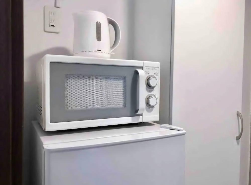 トリプルルーム 2-4F 禁煙 電子レンジ0 | Laffitte Tokyo