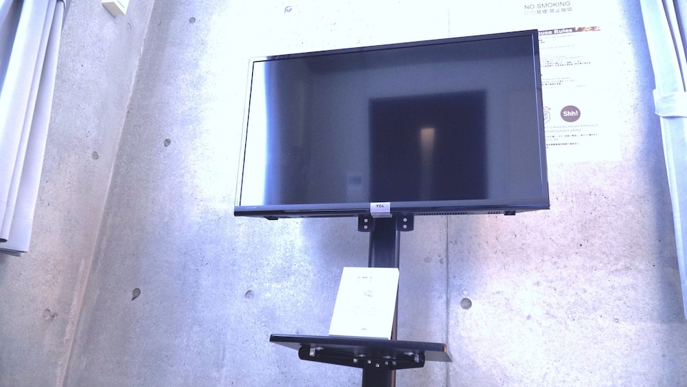 トリプルルーム 2-4F 禁煙 テレビ0 | Laffitte Tokyo