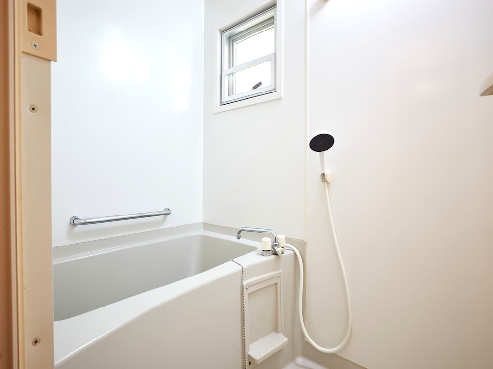 和洋室 (本館) 禁煙 バスルーム0 | コンドミニアムホテルしまんちゅクラブ