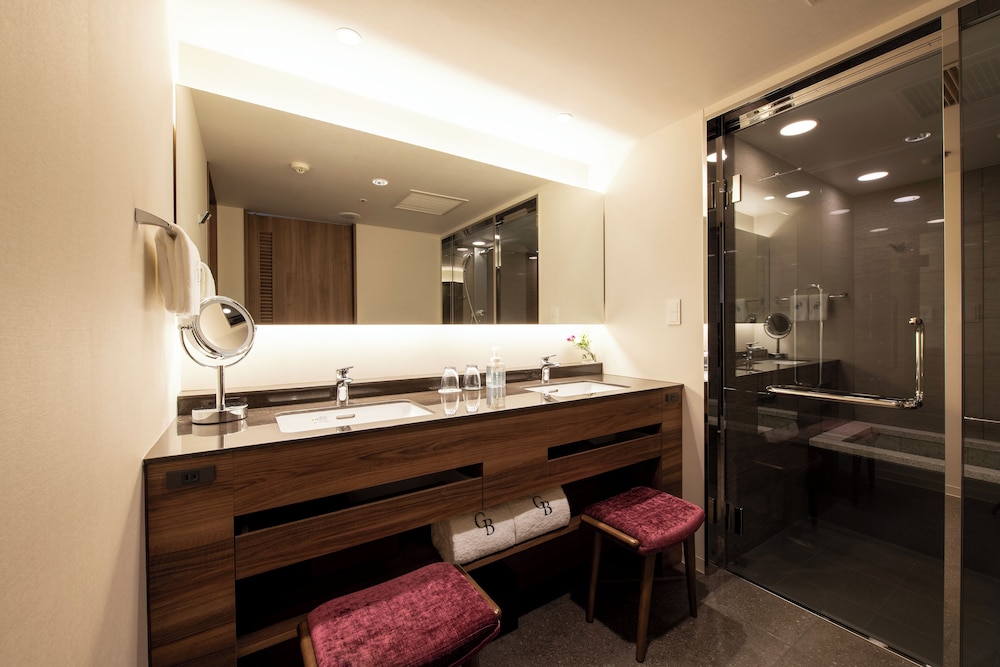 スイート 客室2 | ホテルグランバッハ仙台