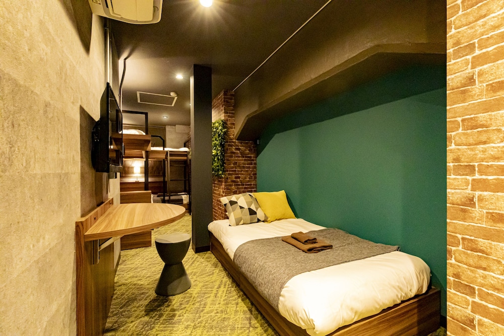 ファミリー ルーム (G) | Under Railway Hotel Akihabara