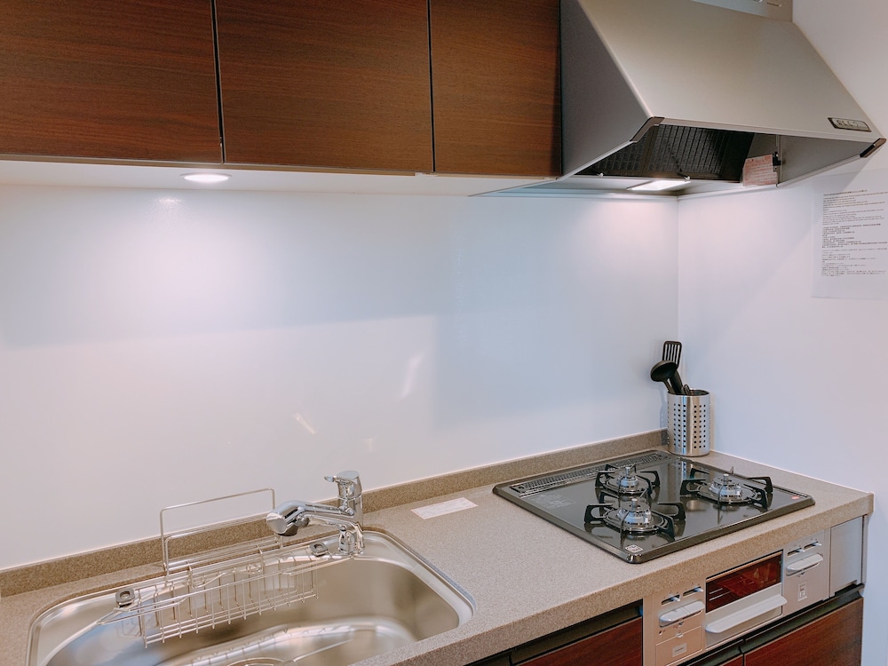 スタンダード アパートメント 専用キッチン1 | Dash Living Tsukiji