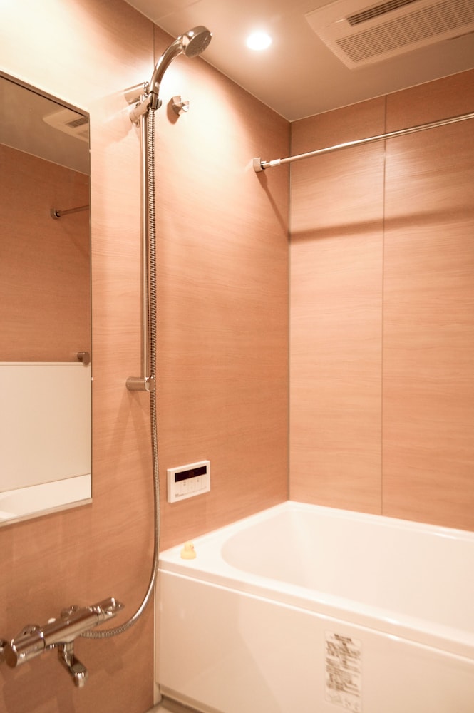 スタンダード アパートメント バスルーム0 | Dash Living Tsukiji