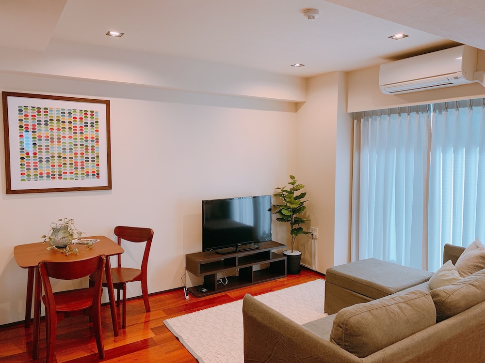 1 ベッドルーム 601 リビング エリア1 | Dash Living Tsukiji