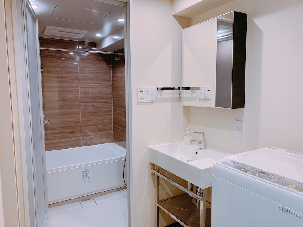 スタンダード アパートメント バスルーム2 | Dash Living Tsukiji