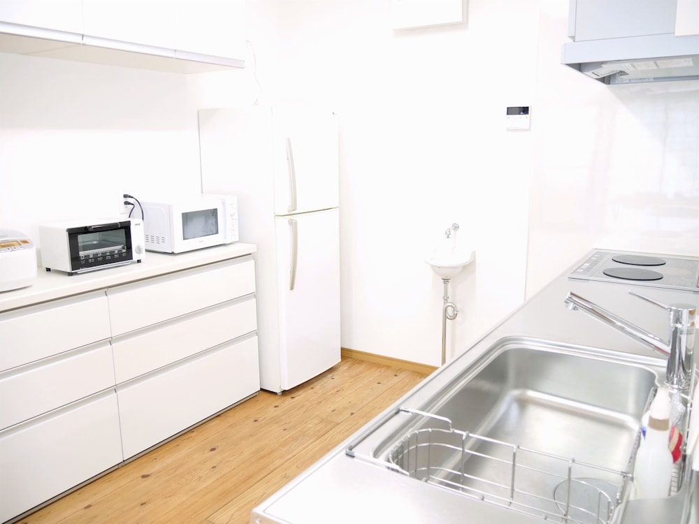 一棟貸し 専用キッチン0 | 島泊 愛かな