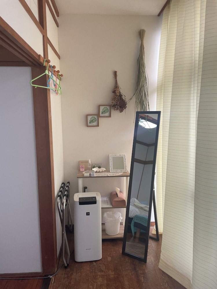 4 人部屋 3 ベッドルーム 客室1 | 花海 house