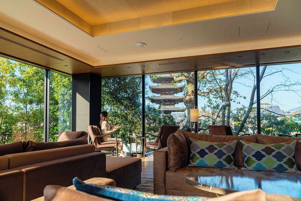 デラックスキング 禁煙 エグゼクティブ ラウンジ11 | ザ ホテル青龍 京都清水