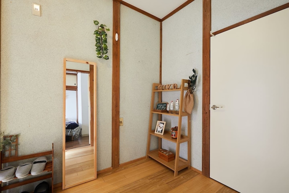 内部エントランス1 | Comma House Nakano 内部エントランス1 | Comma House Nakano
