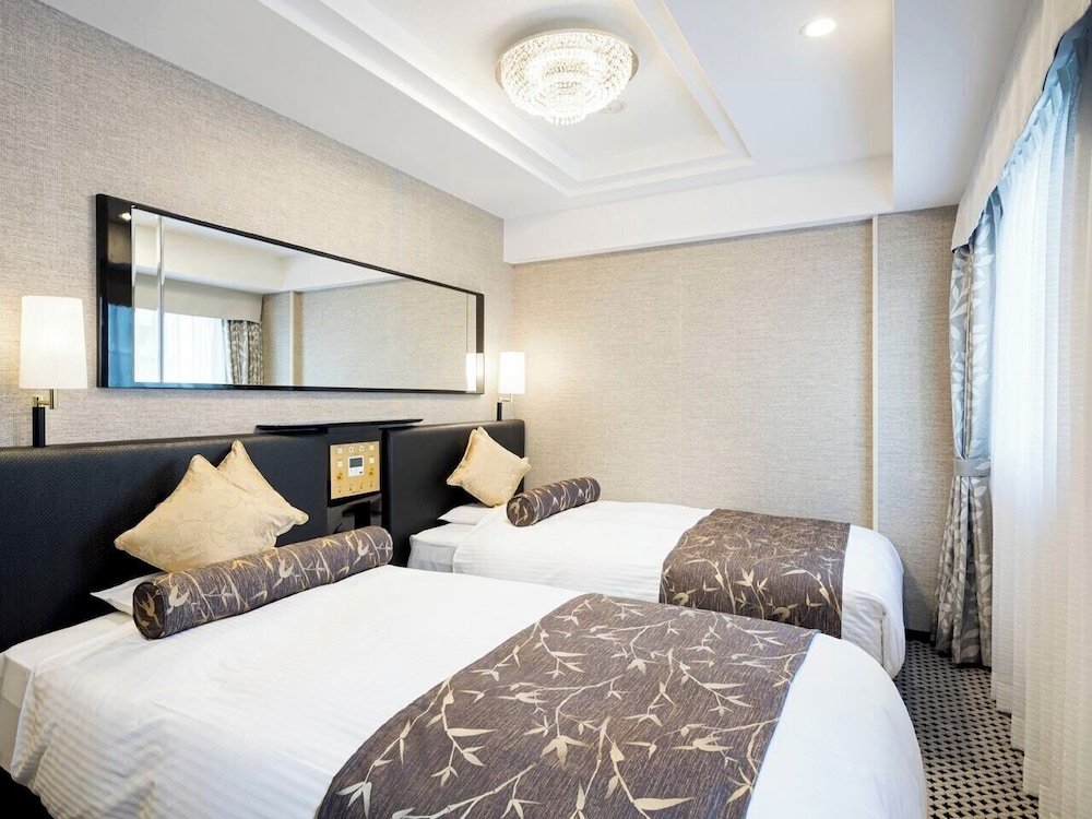 デラックス ツインルーム 2 ベッドルーム 禁煙 | アパホテル 〈人形町駅東〉