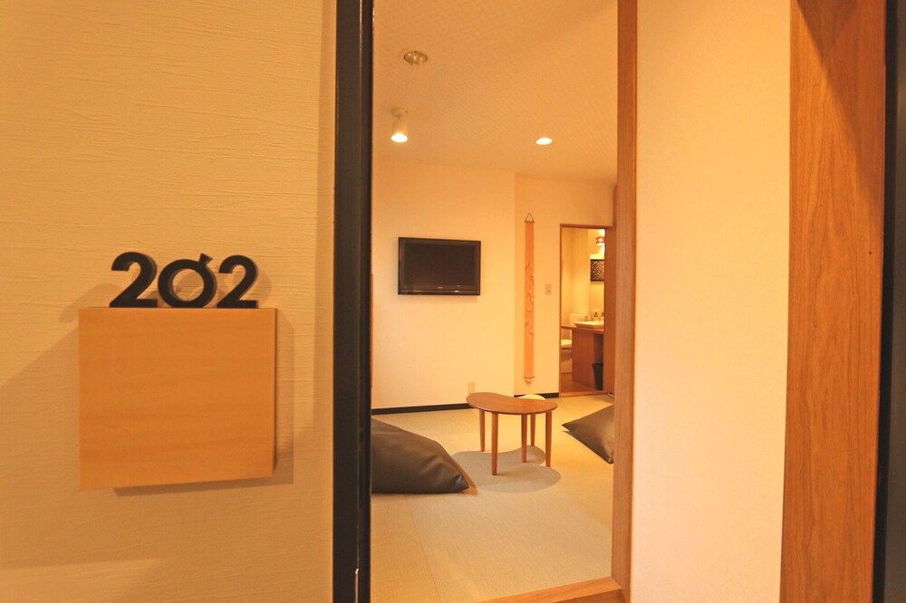 モダン和風ツイン 客室4 | HOTEL 3O'CLOCK TENNOJI