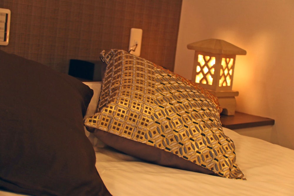 ダブルルーム 客室13 | HOTEL 3O'CLOCK TENNOJI