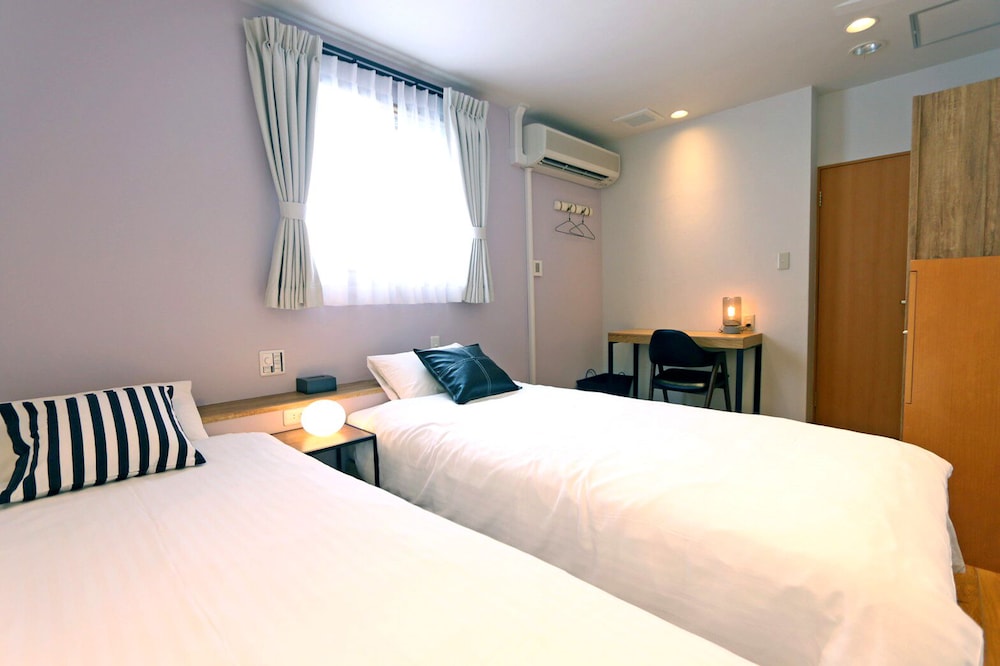 ツインルーム 客室10 | HOTEL 3O'CLOCK TENNOJI