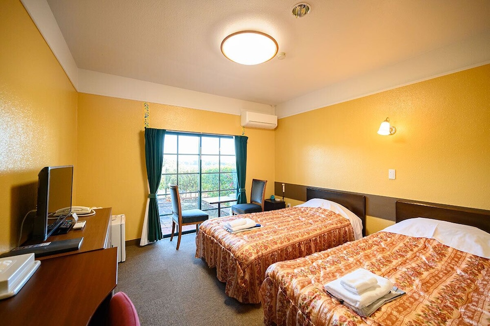 スタンダード ツインルーム 客室3 | 賢島・ホテルベイガーデン