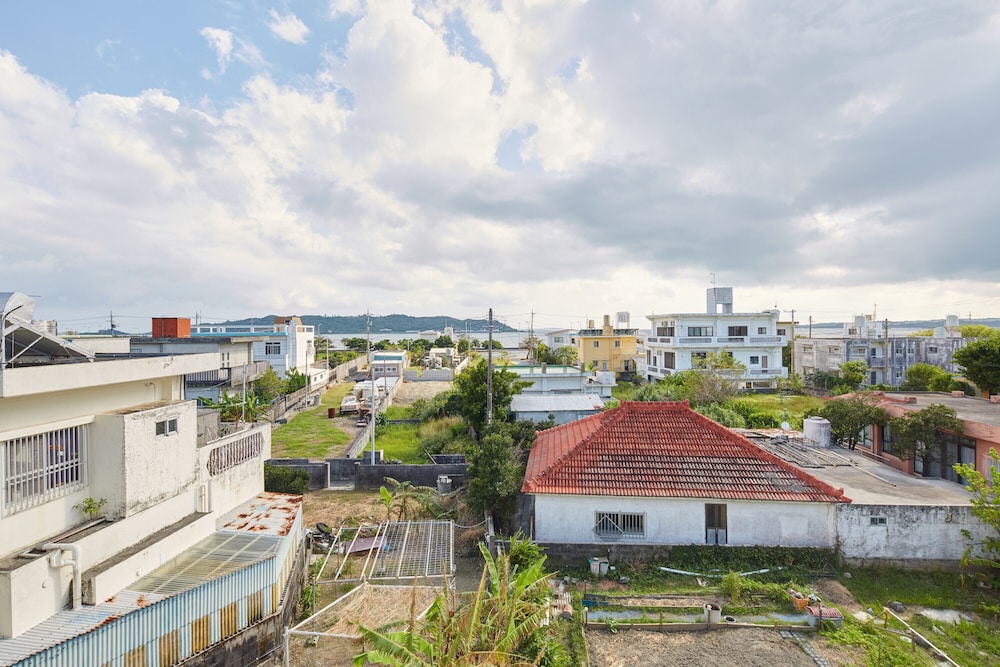 プライベートバケーションルーム 3F 部屋からの景観0 | Wind 平安座