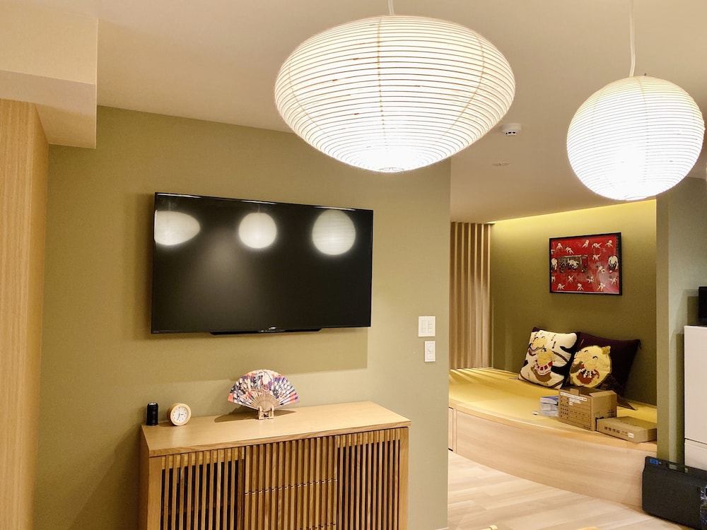 デラックス スイート スパバス付 リビング エリア0 | Stay SAKURA Tokyo 浅草 横綱 Hotel