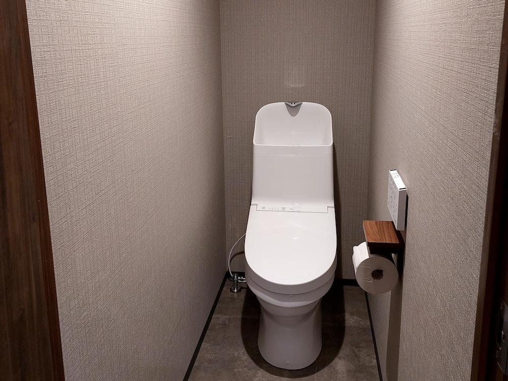 和室12畳 トイレ/シャワールーム付 (禁煙 マウンテンビュー) 客室の設備とサービス0 | 鹿鳴館ヒルズ