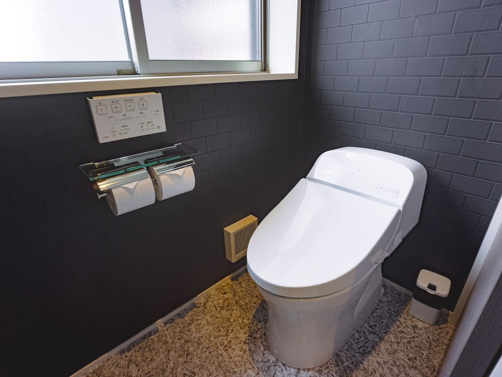 シアタールームA 禁煙 バスルーム2 | グランドベース博多ベイ