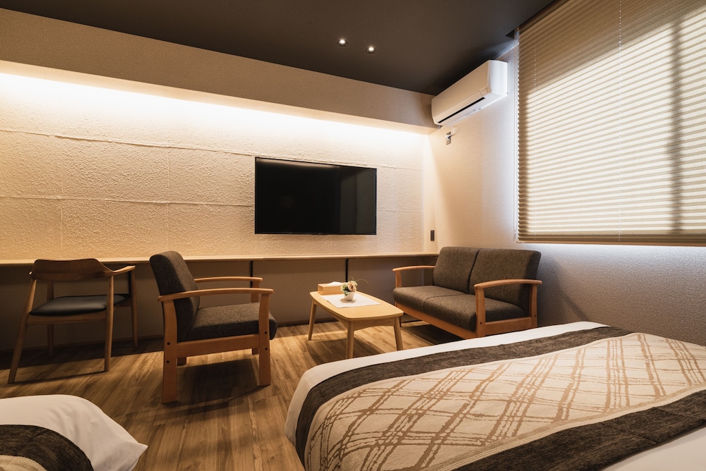 スーペリアB 禁煙 客室4 | グランドベース別府駅東