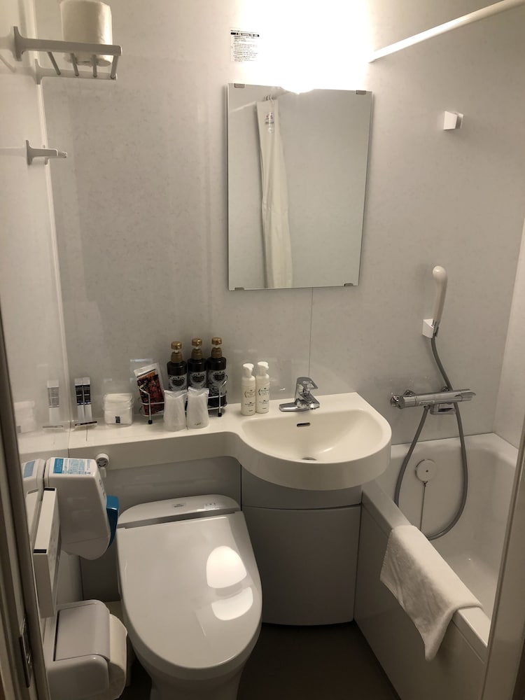 ダブルルーム (小) バスルーム0 | ホテル ゴマックス - 大人専用