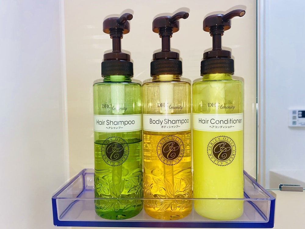 デラックススタジオワイド (SALOON) 禁煙 バスルーム3 | HOTEL ffosaka.com