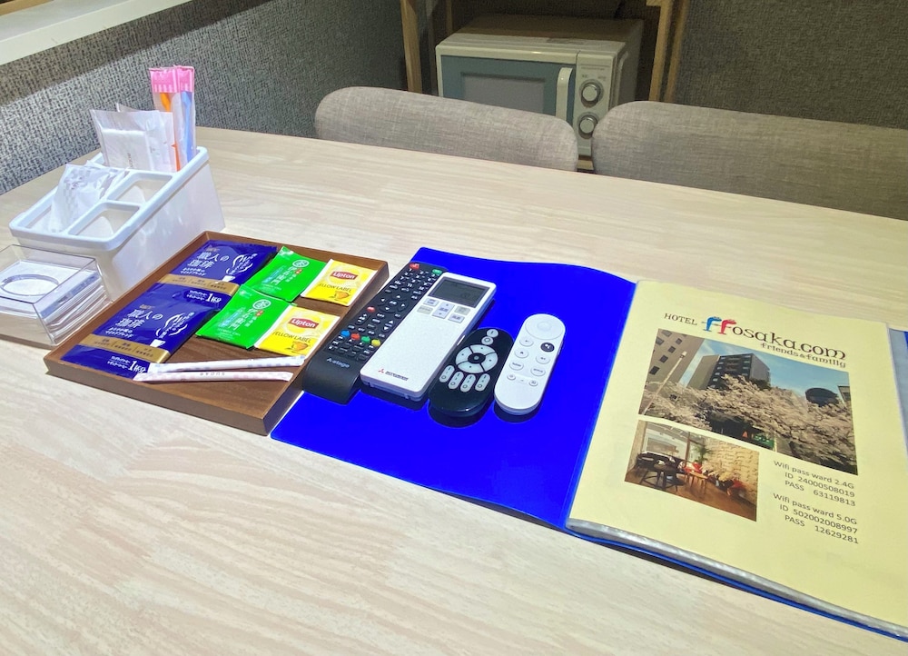 スーペリアスタジオ 禁煙 客室内のダイニングエリア1 | HOTEL ffosaka.com