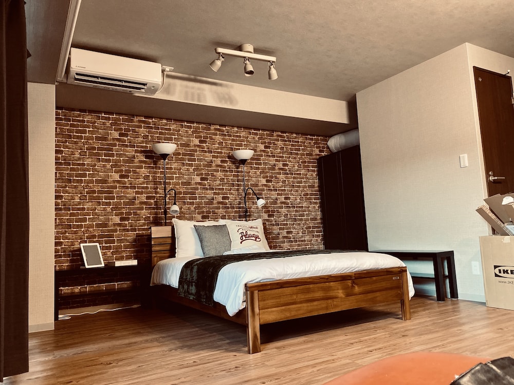 デラックススタジオワイド (SALOON) 禁煙 | HOTEL ffosaka.com