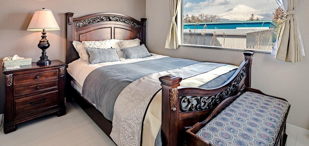 一棟貸し ヴィラ | ヴィラハナサク富士御殿場アウトレット