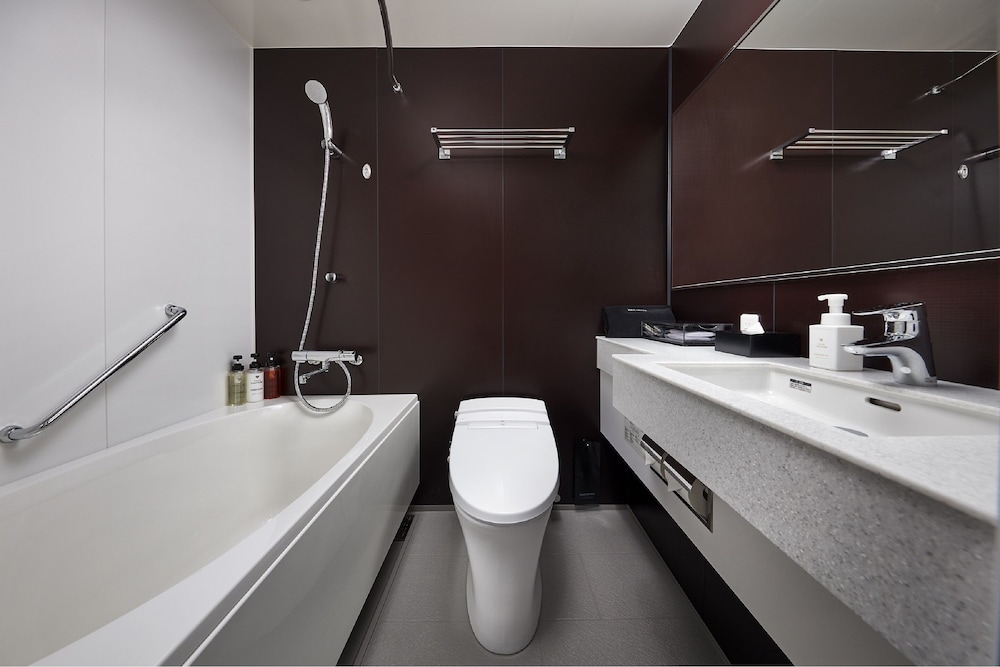 スーペリア ツインルーム 禁煙 (for 3 People) バスルーム1 | ホテル ヴィラフォンテーヌグランド東京有明