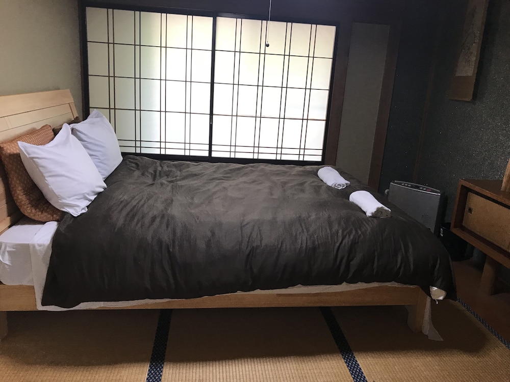 Room #6 | Hakuba West Coast Inn Villa