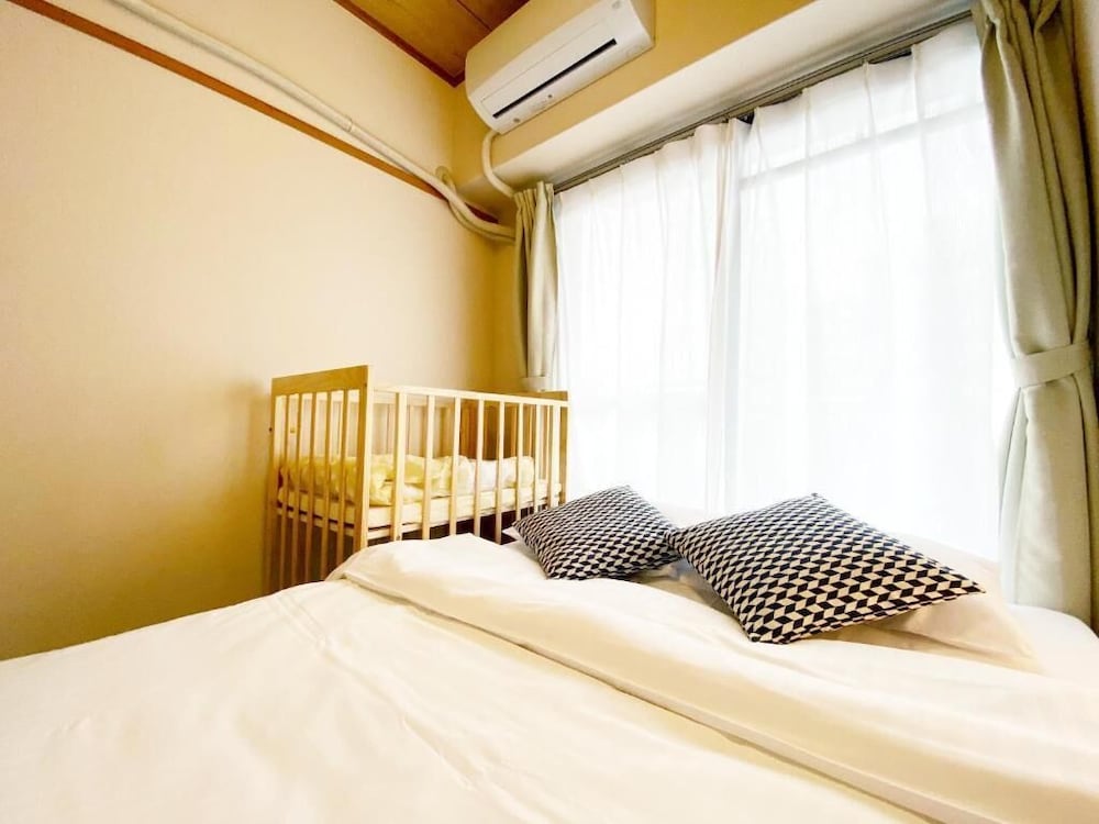 3ベッドルームアパートメント バルコニー付き 501号室 客室0 | おうちホテル段原