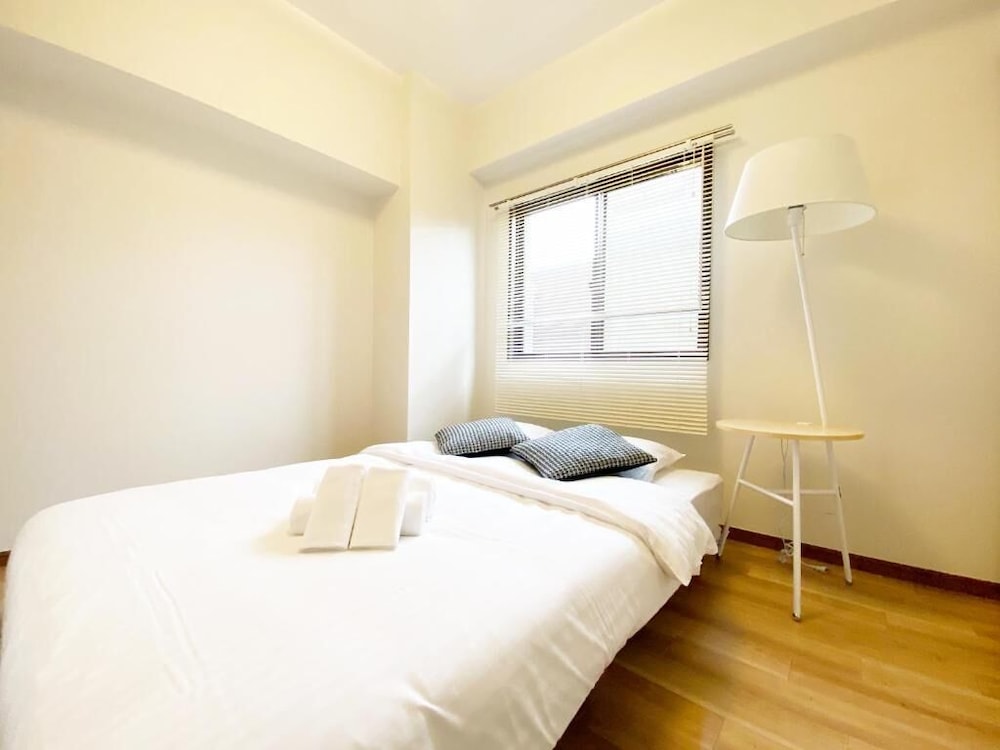 3ベッドルームアパートメント バルコニー付き 501号室 客室1 | おうちホテル段原