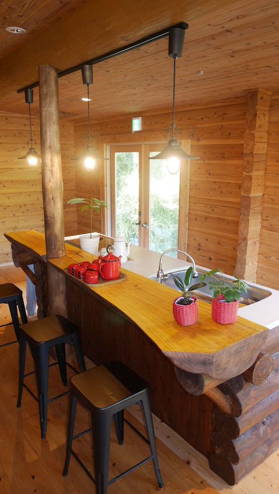 朝食スペース1 | しまのログハウス