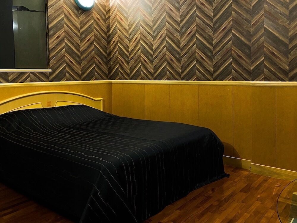 ツインルーム (B type) 客室4 | HOTEL 紅 - BIN -