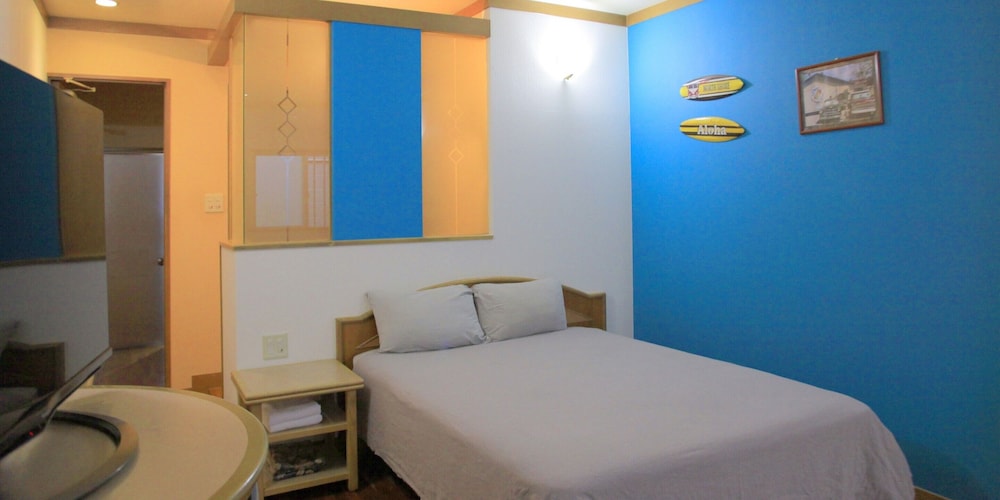 ツインルーム (B type) 客室12 | HOTEL 紅 - BIN -