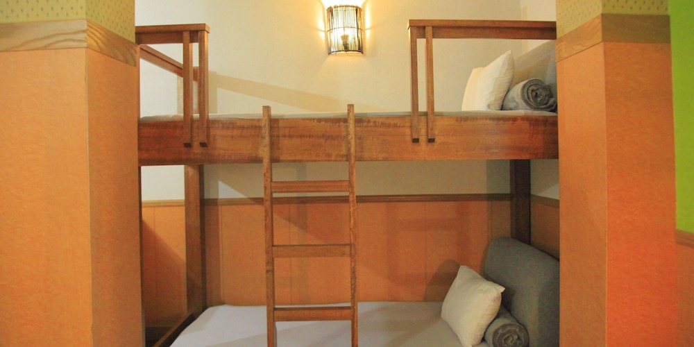 ファミリー スタジオ ベッド (複数台) 禁煙 客室6 | HOTEL 紅 - BIN -