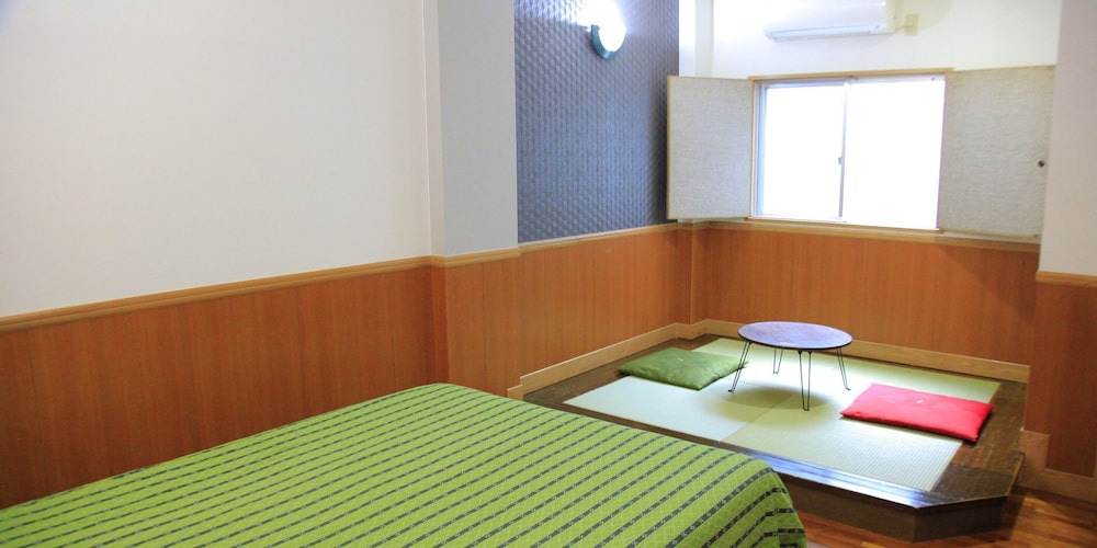 和洋室 (C type) | HOTEL 紅 - BIN -
