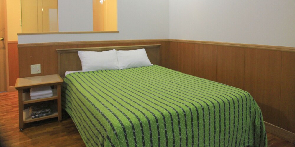 和洋室 (C type) 客室6 | HOTEL 紅 - BIN -