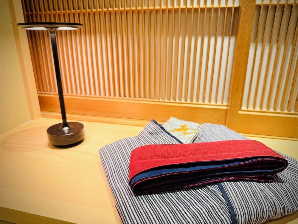 半月 客室5 | 石塀小路夢庵