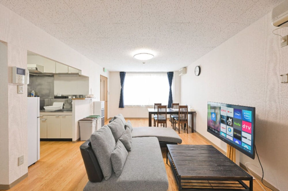 アパートメント リビング エリア2 | STAY IN PASSION