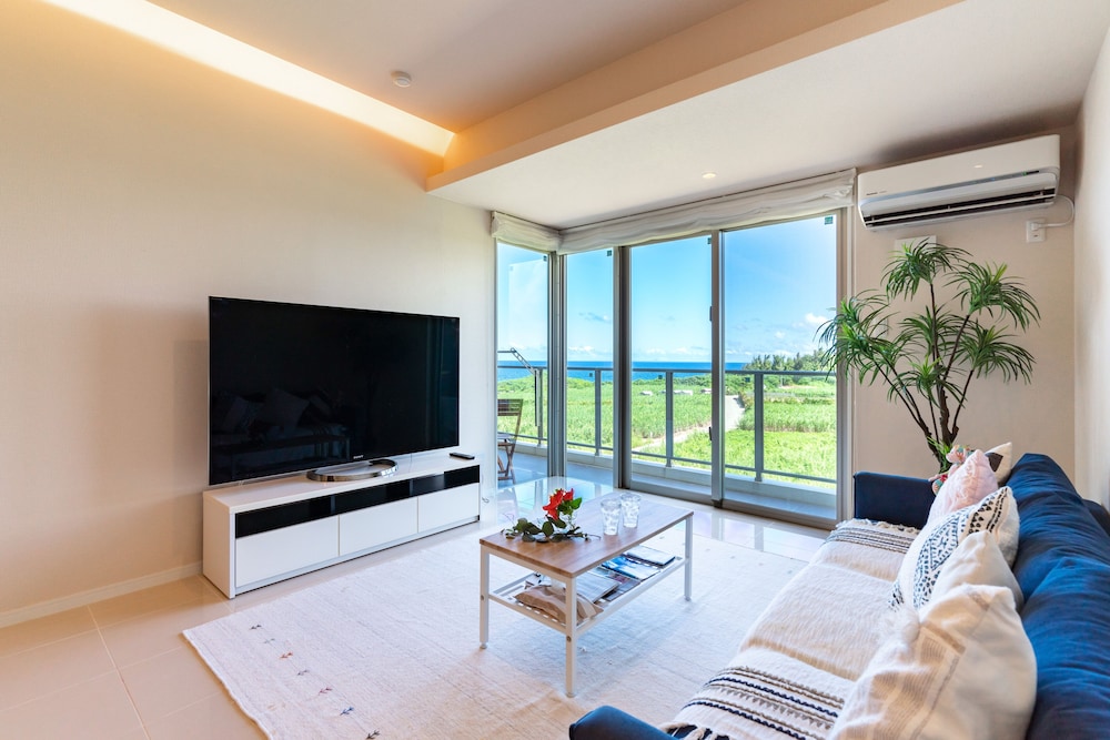 客室1 | オーシャンリゾート真栄田岬