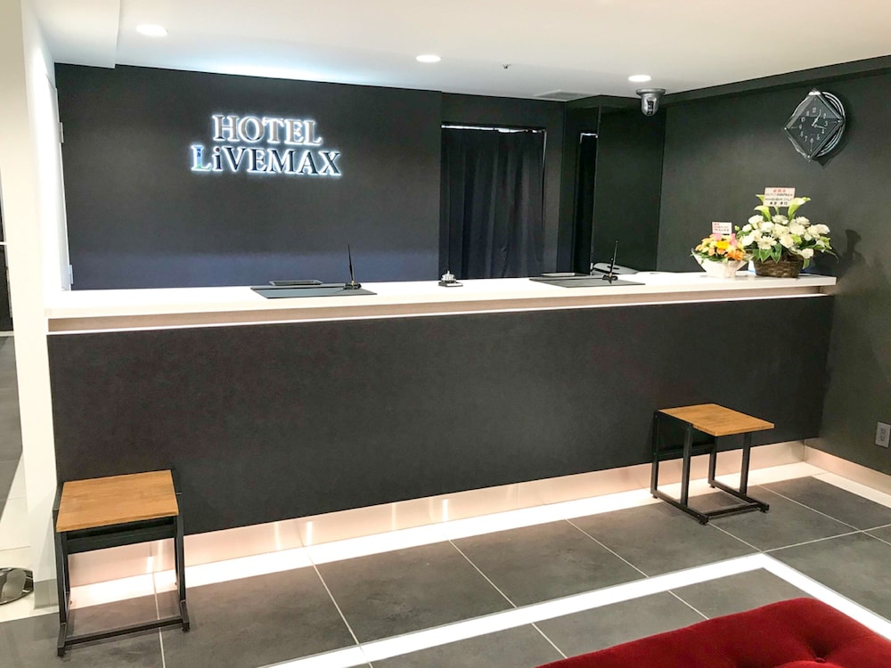 フロント1 | ホテルリブマックス新宿歌舞伎町明治通